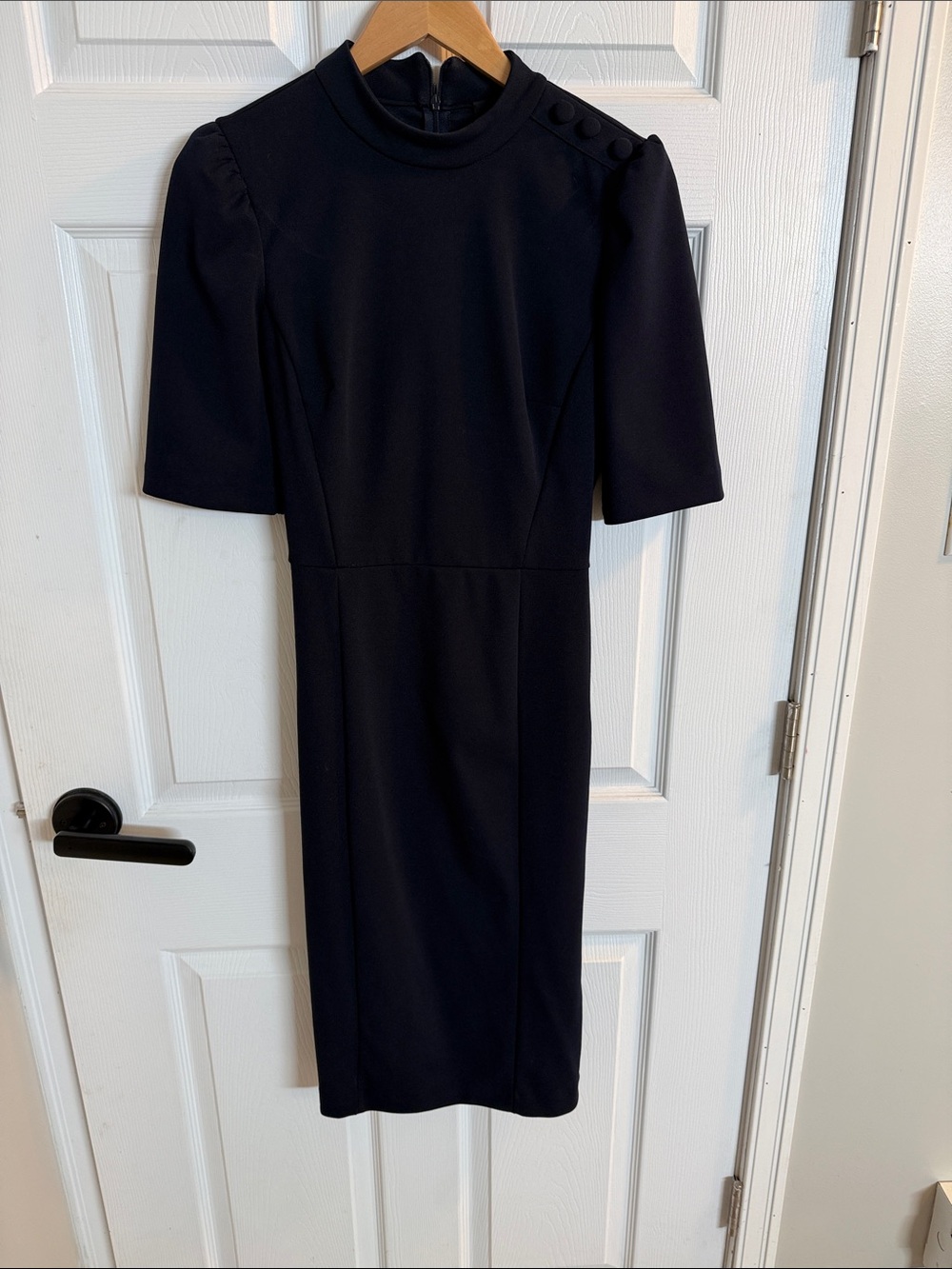 Modest Classic Navy Short-Sleeve Sheath Dress size 10
